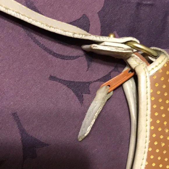 DOONEY&BOURKE PURSE - Picture 15 of 16
